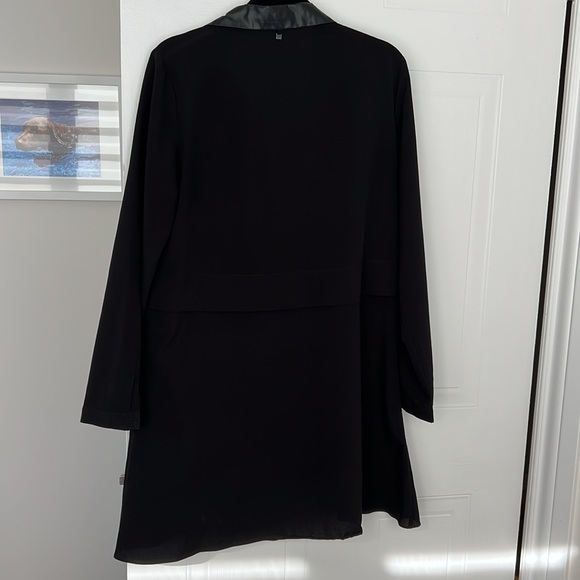 RUDSAK Black tunic with vegan leather pocket and collar L high/low like new - Picture 5 of 8